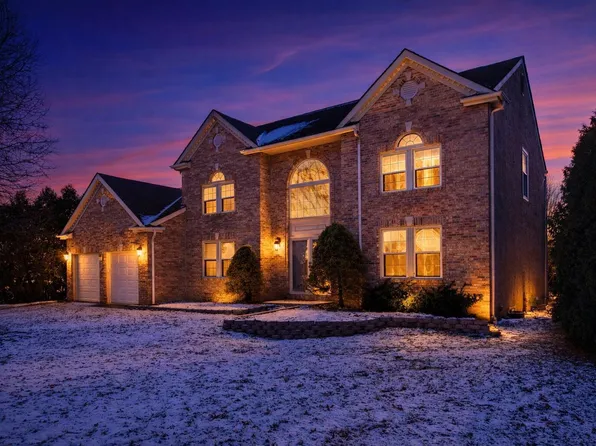 901 Bovee Ln, Powell, OH 43065