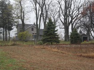 24498 37th St, Gobles, MI 49055