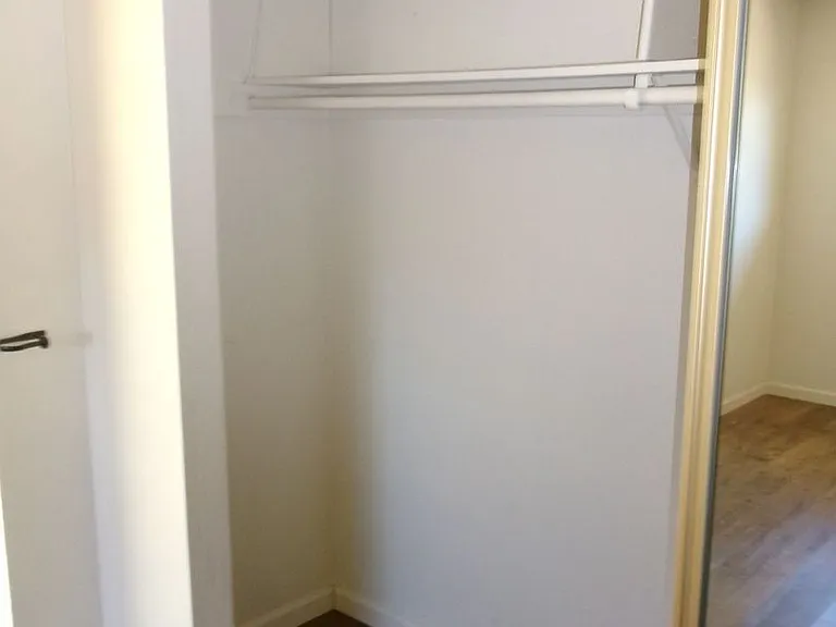 9685-9687 Lake Natoma Dr — Photo 17