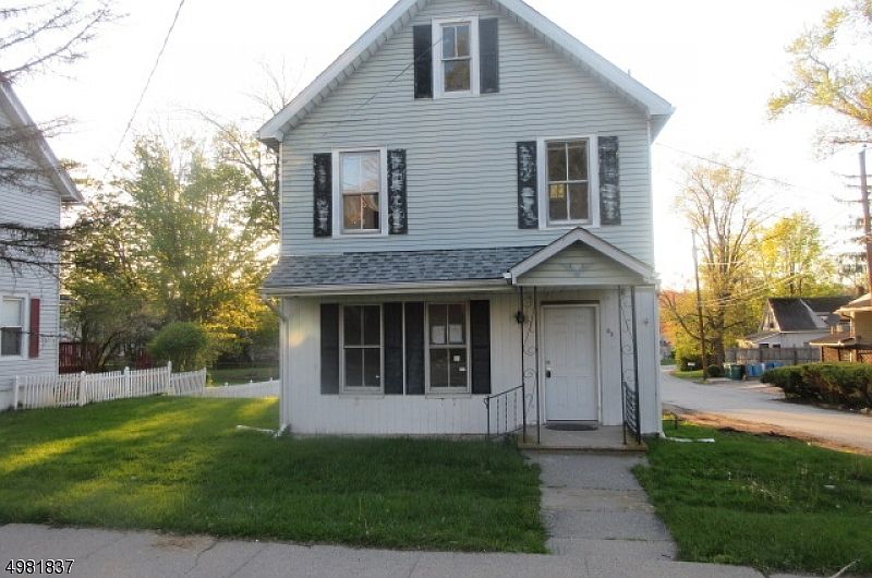 1st image of 35 Vernon Ave