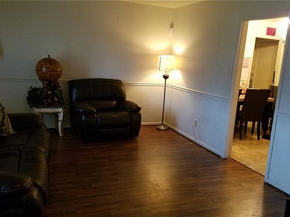 2nd image of 5405 Lubbock Ave
