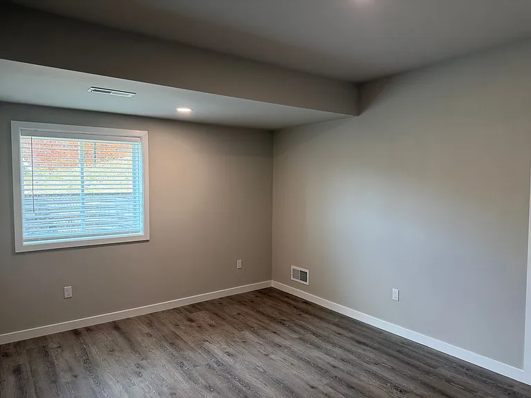 520 S Pine St — Photo 39
