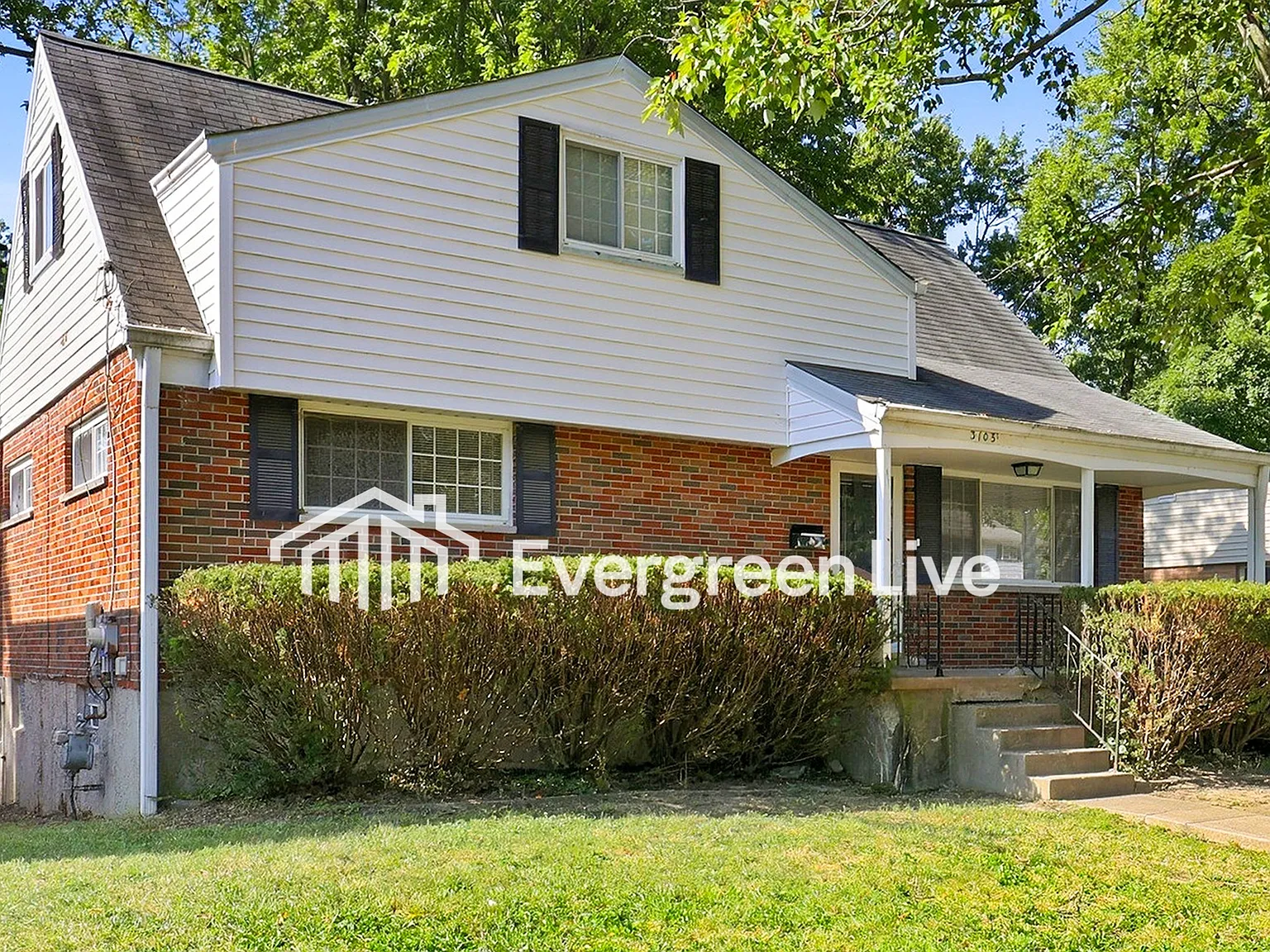 4 bed, 2.0 bath, 1665 sqft, $2,095 — Photo 1