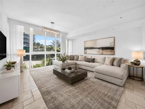 50 S Pointe Dr APT 504, Miami Beach, FL 33139