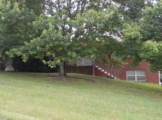 1508 Paramount Rd, Knoxville, TN 37924