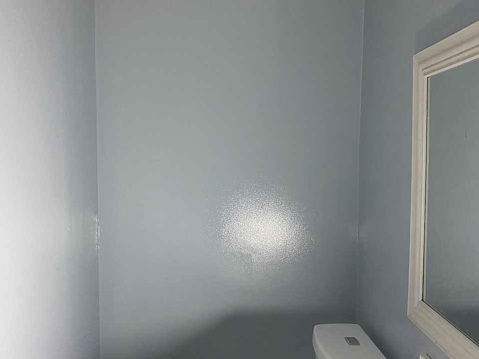 1st image of 910 Bedford St APT 3