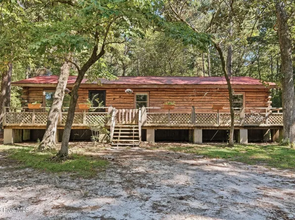 1067 Mcpherson Road, Vass, NC 28394