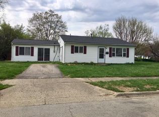 1365 Grovewood Dr, Columbus, OH 43207