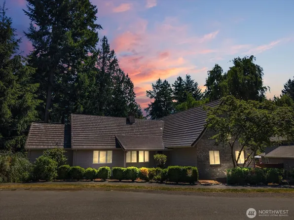 3851 Ambleside Lane NE, Bremerton, WA 98311