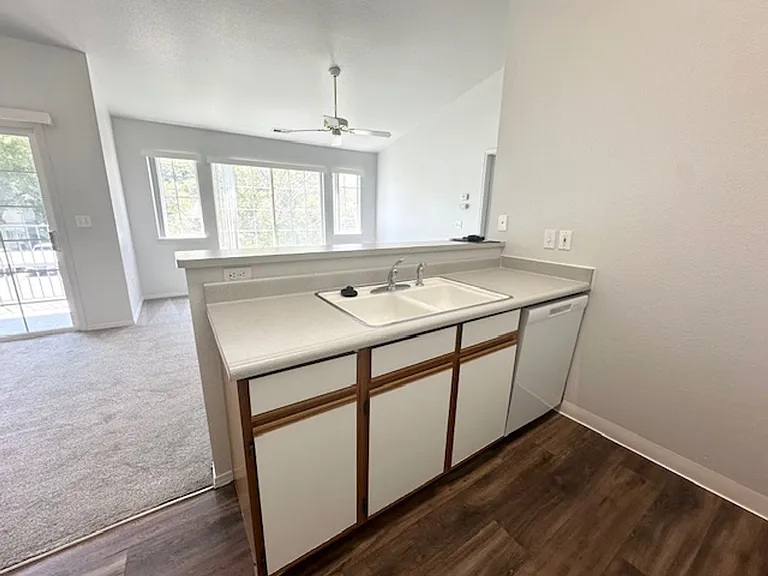 10700 W Halstead Ln #202 — Photo 26