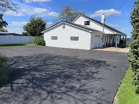3rd image of 172 Reibold Rd