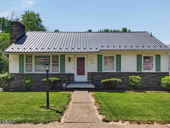 2nd image of 1165 Louisa St