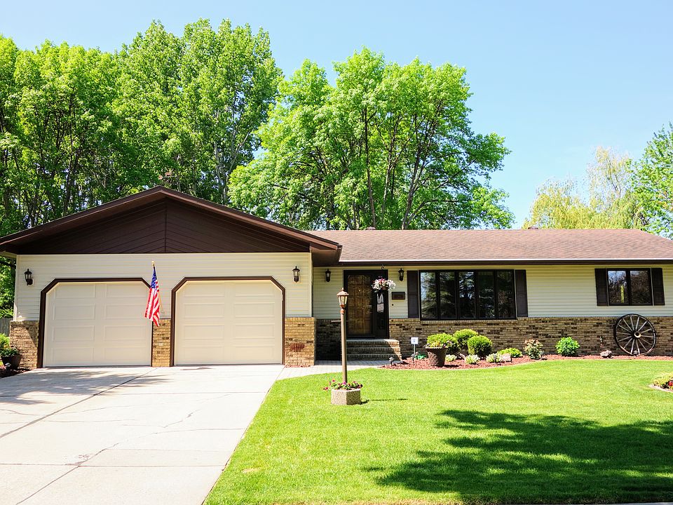 1st image of 244 Circle Hills Dr