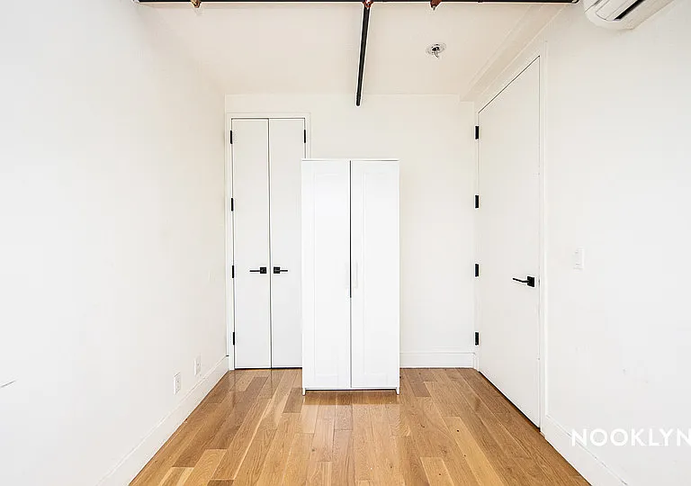 783 Knickerbocker Ave #210 — Photo 5