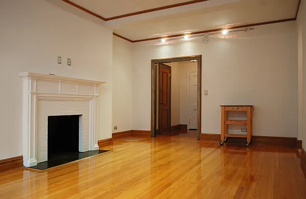 Rented by WAM Partners - William Moses Co. | media 147