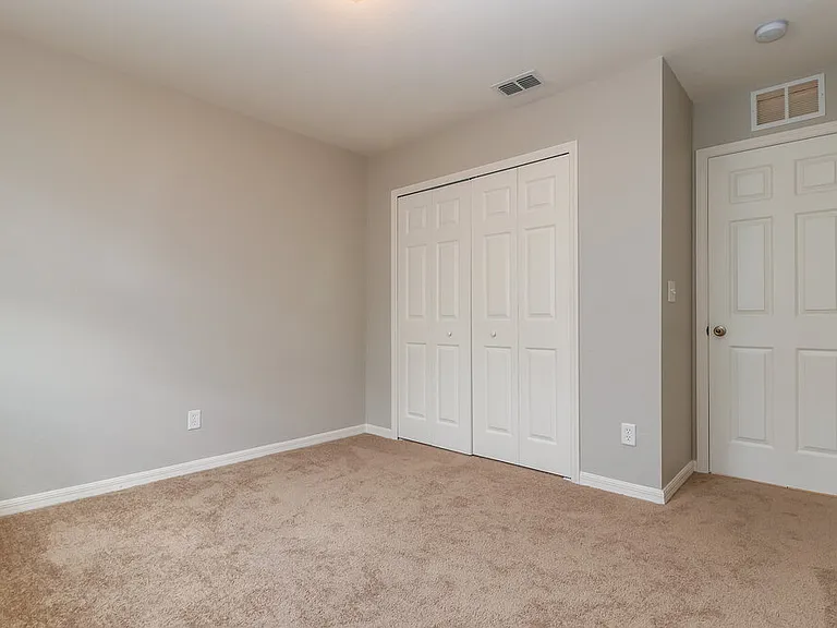 800 SW 8th Pl — Photo 10