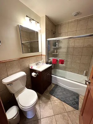 Rented by OvCo Realty | media 33