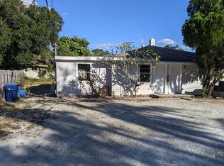 418 Simmons Ave, Sarasota, FL 34232
