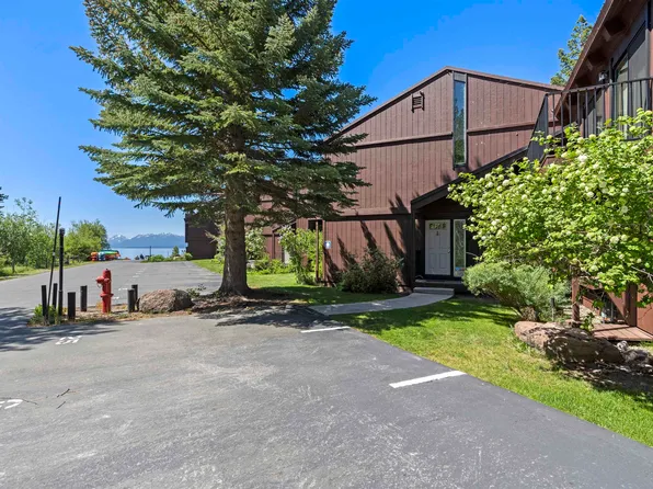 2560 Lake Forest Rd #25, Tahoe City, CA 96145