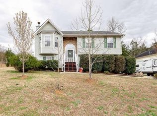 555 Woodwind Dr, Rockmart, GA