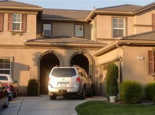 577 Grapevine Pl, Lathrop, CA 95330