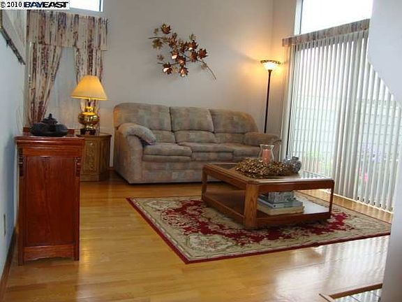 3rd image of 5423 Black Ave APT 1