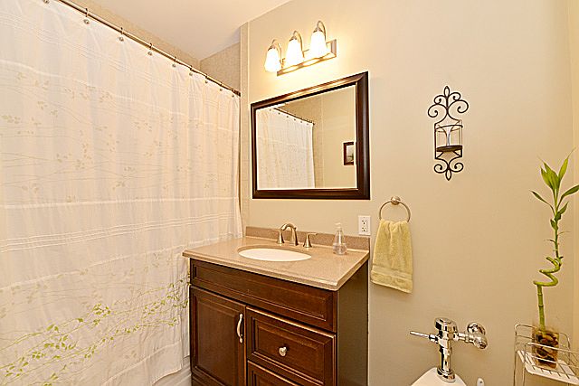 1st image of 72-15 37th Ave APT 4E