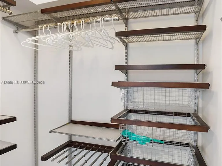 335 Biscayne Blvd #3808 — Photo 38