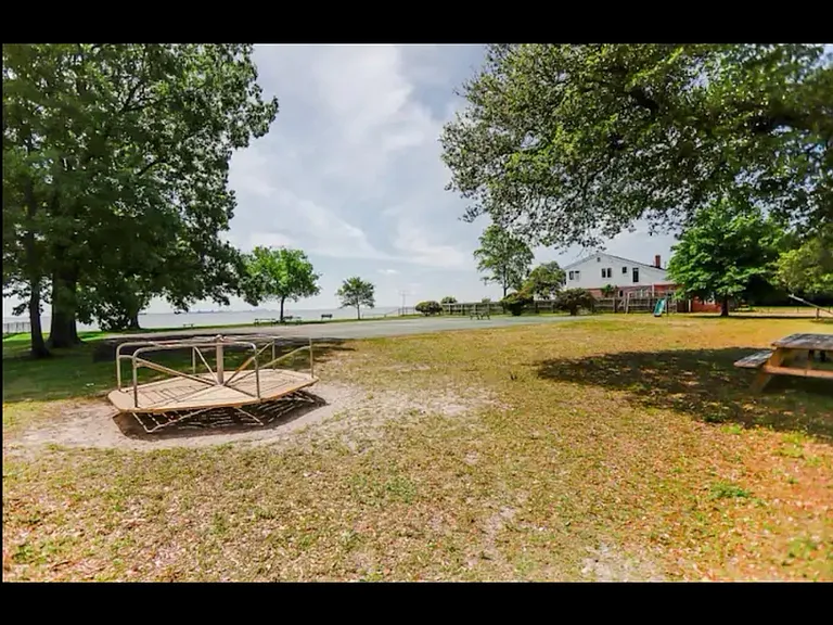4001 Chesapeake Ave — Photo 12