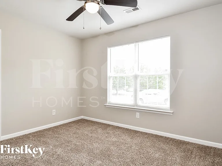 3629 Sherbourne Ln — Photo 11