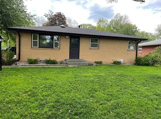 4645 S 45th St, Lincoln, NE 68516