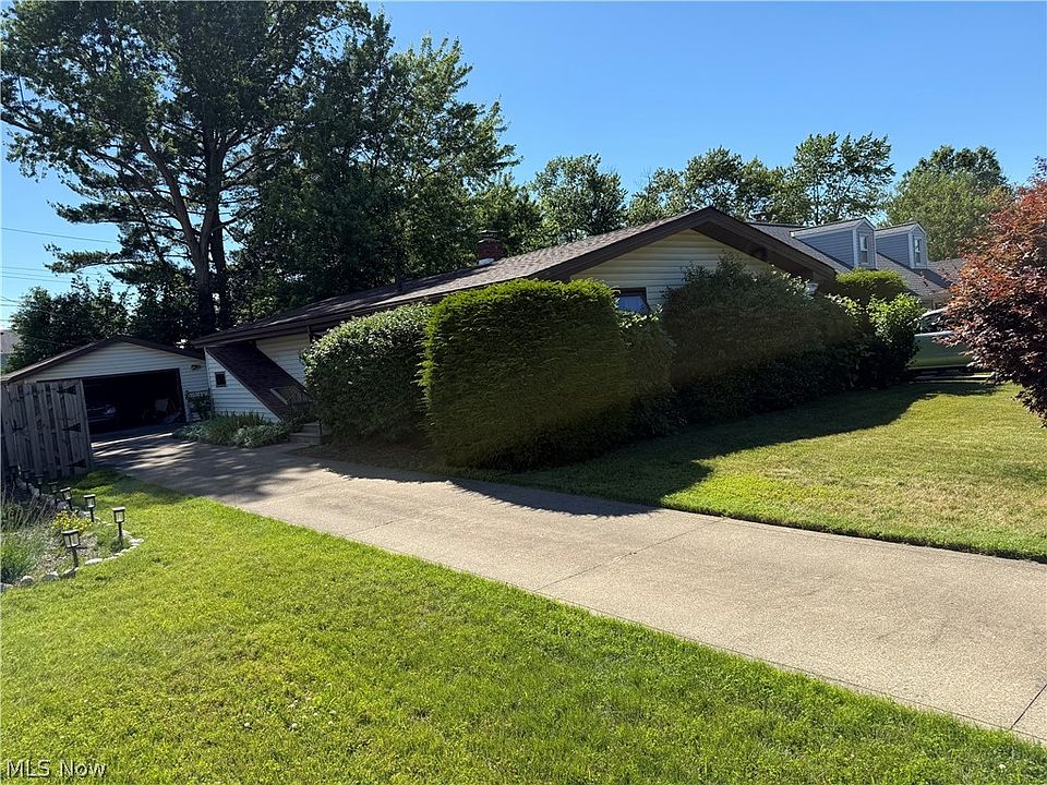1st image of 2174 Rockefeller Rd