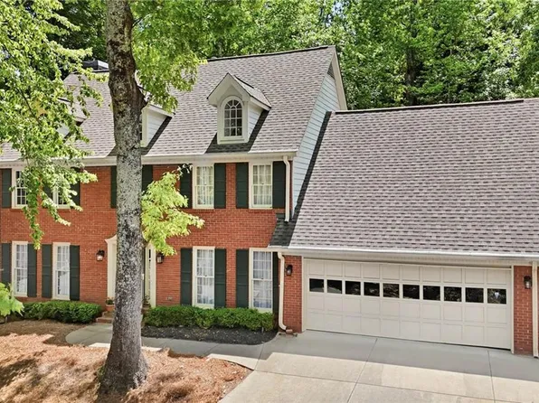 435 Lofty Ln, Roswell, GA 30076
