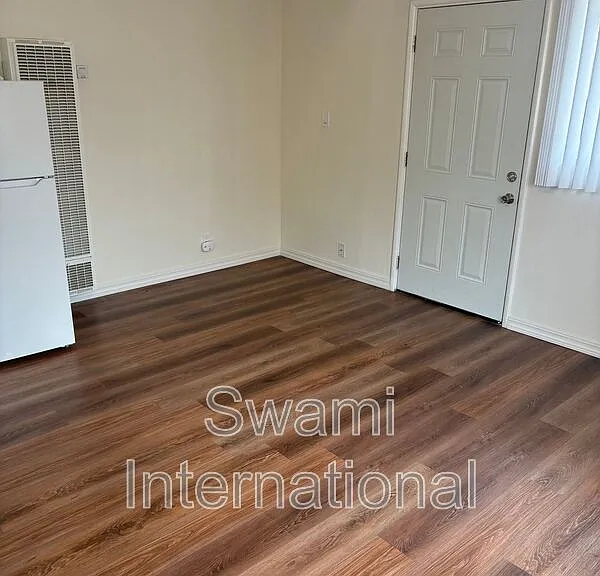 1709 W Marine Ave #1 — Photo 18