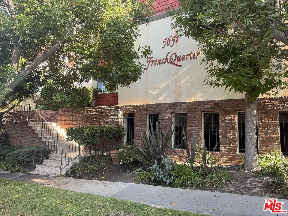 5651 Sumner Way #310