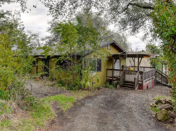 8275 Clark St, Mokelumne Hill, CA 95245