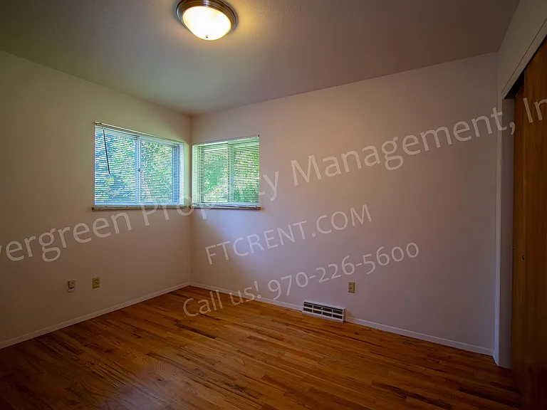 1117 Fairview Dr — Photo 24