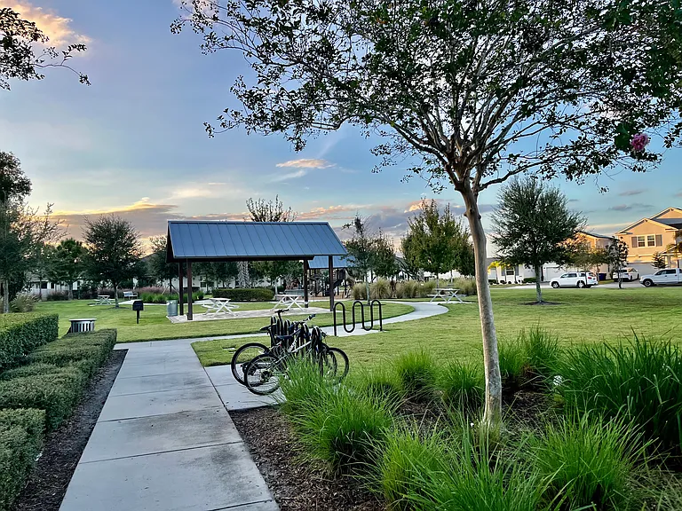 1907 Spring Shower Cir — Photo 51
