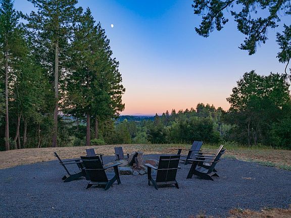 4th image of 1260 Emerald Ranch Road