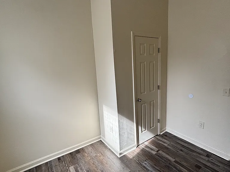 Bedroom #1