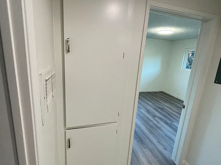 509 S Almansor St #B — Photo 7
