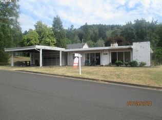 405 Whipple Ave, Drain, OR 97435
