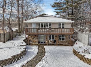 220 Lake Ave N, Spicer, MN 56288