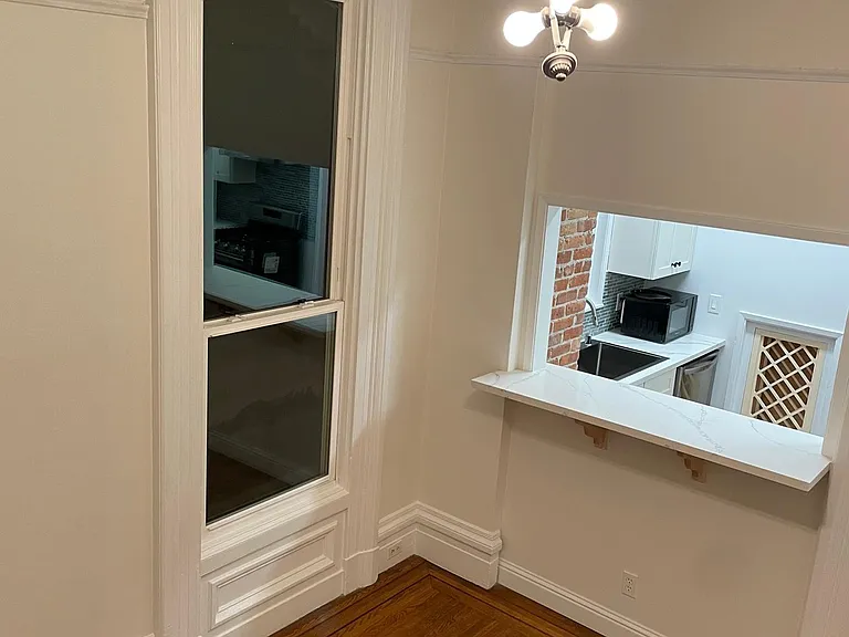 2441 Fillmore St #B — Photo 3