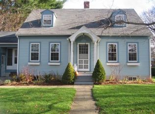 306 N Main St, Whitinsville, MA 01588