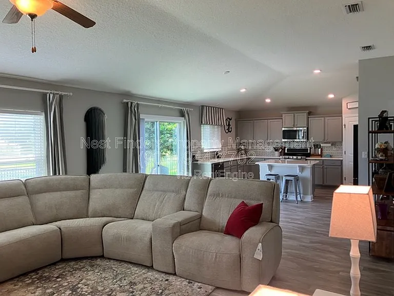 7842 Sunnydale Ln — Photo 16
