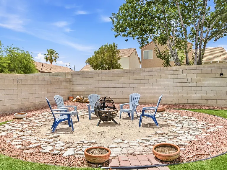 9523 Observer St — Photo 41