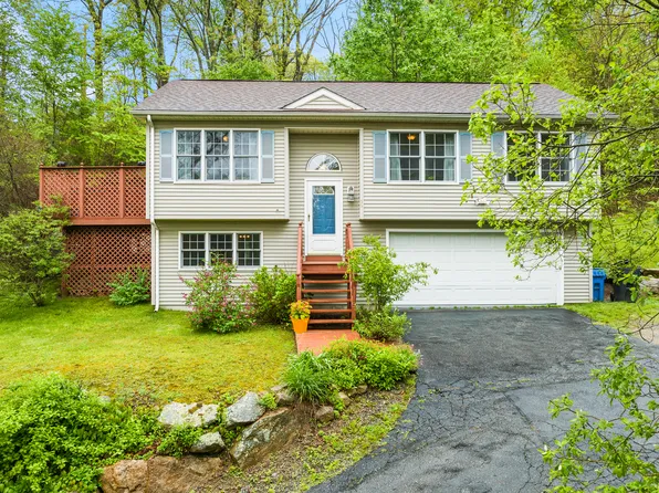 56 Terry Road, Ledyard, CT 06335