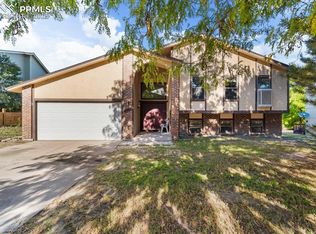 6402 Galway Dr, Colorado Springs, CO 80918