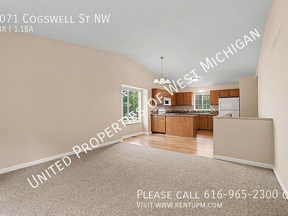 4th image of 1071 Cogswell St NW